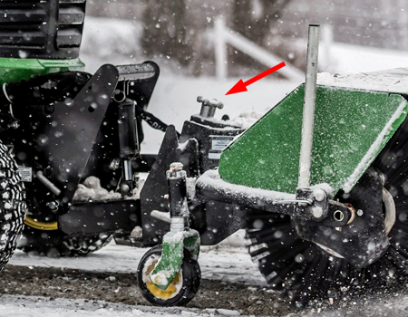 Balai rotatif de 132 cm (52 po) pour les tracteurs de pelouse X700, certain tracteurs compacts – Image 3